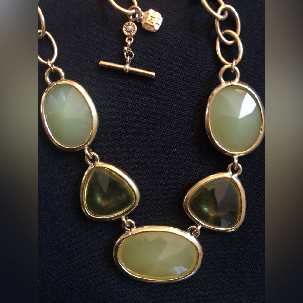 necklace Monet vintage Gold tone chain with large green stones - Picture 5 of 9